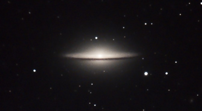 Galaxia del sombrero M104